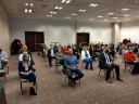 Sala konferencyjna Hotelu Copernicus - uczestnicy słuchają prelekcji