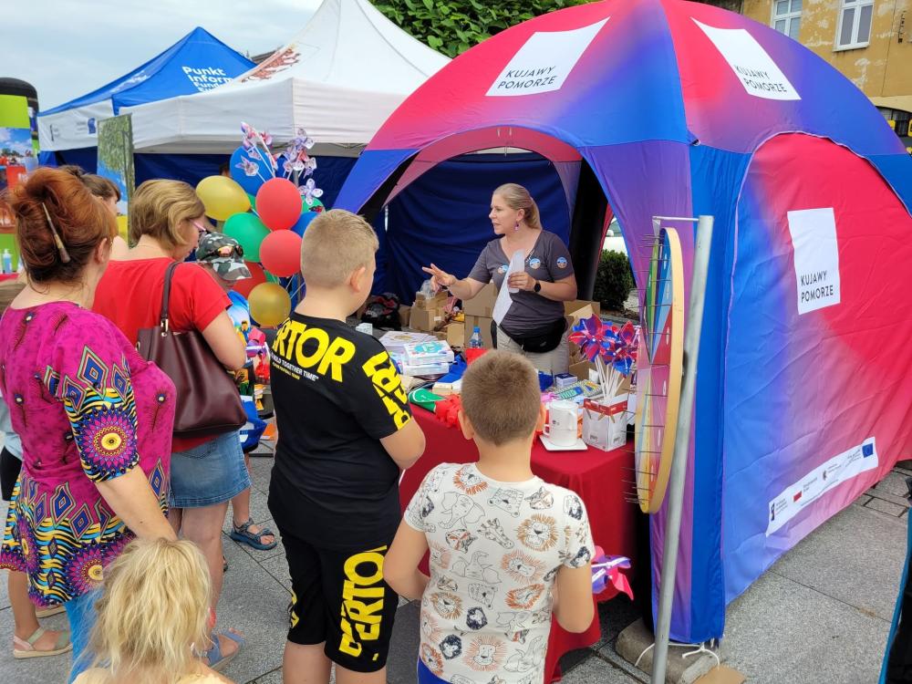 Zdjęcie galerii artykułu:  - Piknik Europejski - Kruszwica 2022 - 002