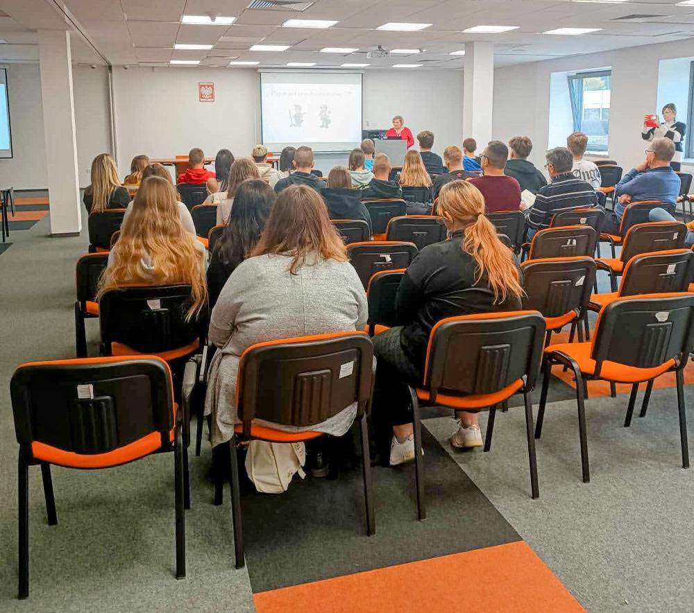 Zdjęcie galerii artykułu:  - Światowy tydzień przedsiębiorczości 2023 - Włocławek - 008