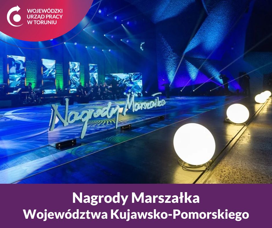 Podium na scenie i napis Nagrody Marszałka